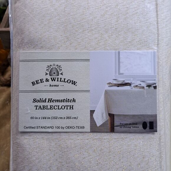 Holiday Tablecloth VARIOUS SIZES IN  Vanilla ICE GOLD GORGEOUS - Picture 7 of 10